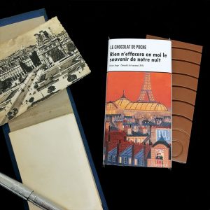 Gourmet French chocolate made by the Le Chocolat de Poche company with a wrapper showing Hugo Galerie artist Fabienne Delacroix's painting "Mi Mars."